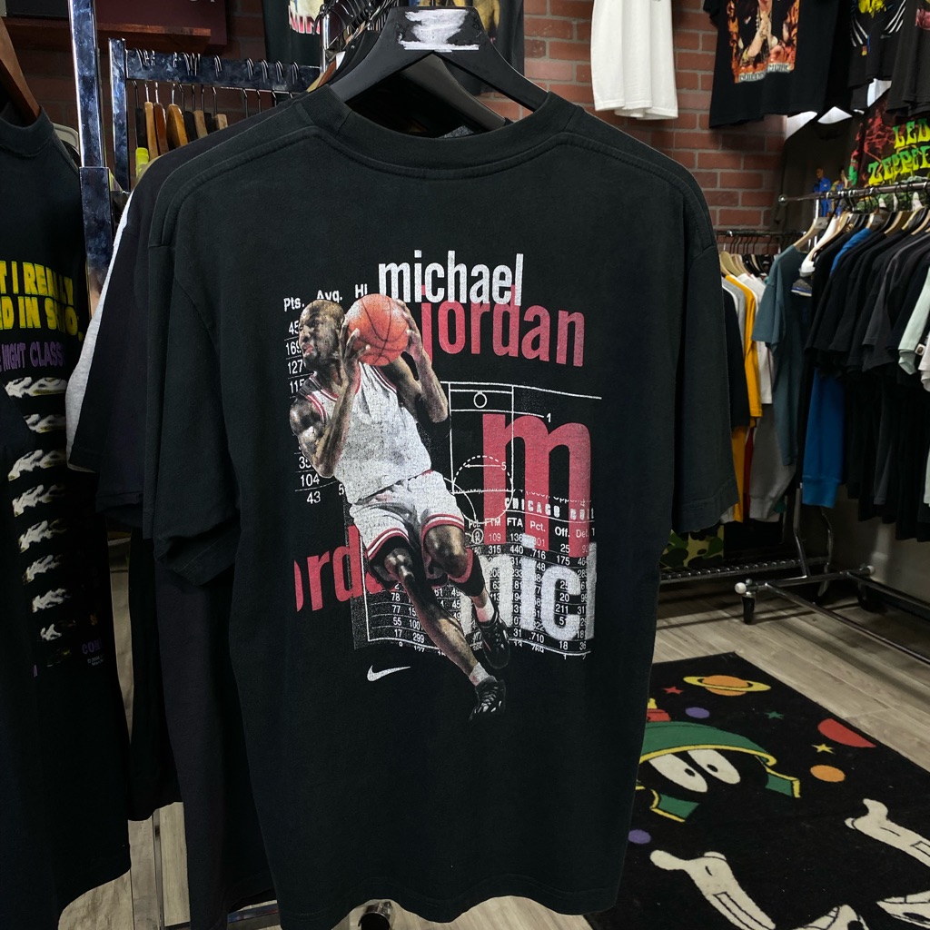 Vintage 90’s Michael Jordan Nike T-Shirt Size Medium